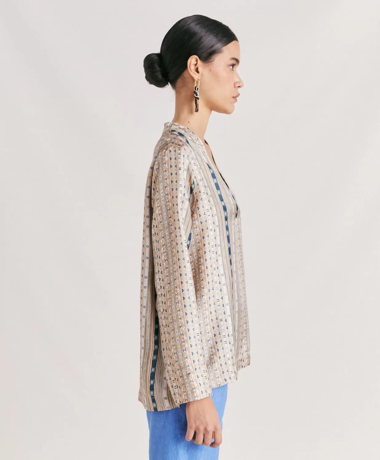 Momoni Chemisiers Et Chemises>Blouse Ambroise En Serge De Soie - Sable Multicolore