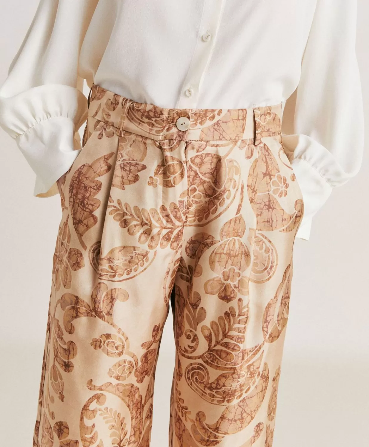 Momoni Pantalons Et Shorts>Pantalon Austin En Serge De Soie - Poudre Multicolore