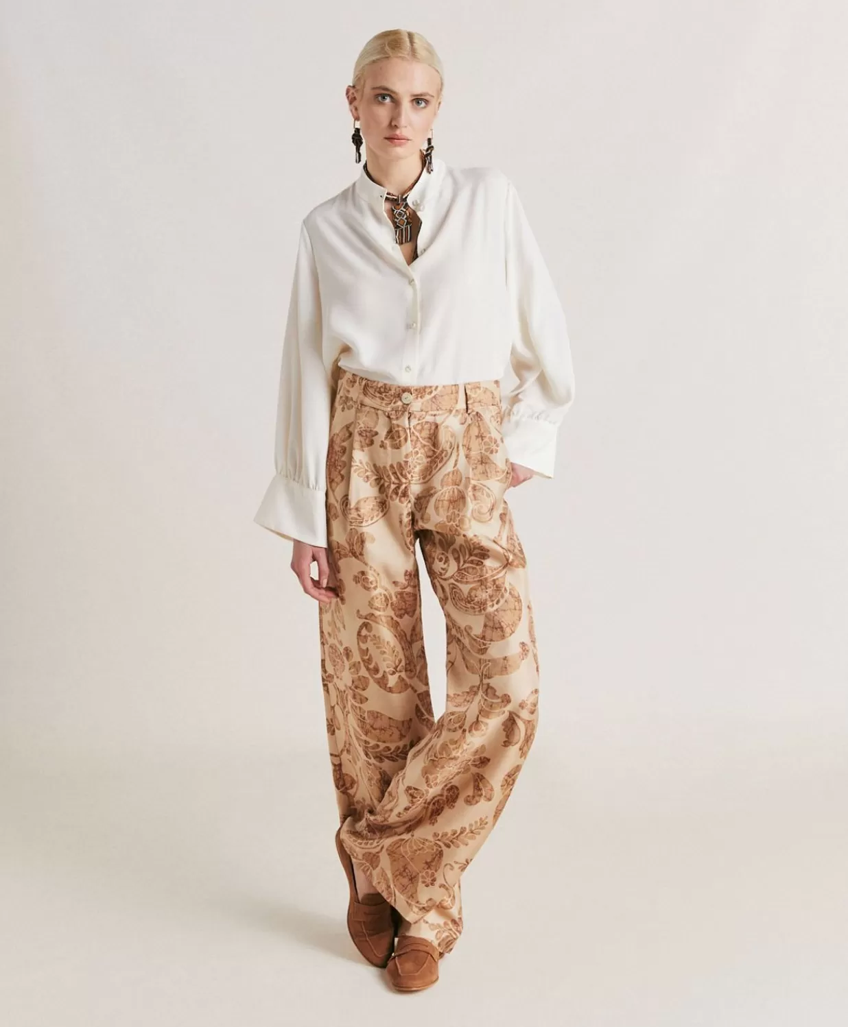 Momoni Pantalons Et Shorts>Pantalon Austin En Serge De Soie - Poudre Multicolore